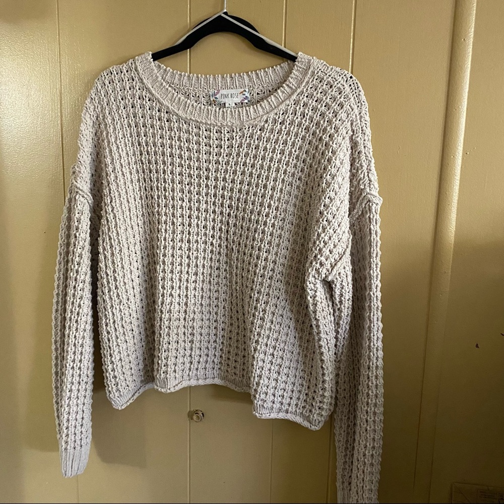 BROWN KNITTED SWEATER